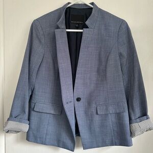 Women's Banana Republic Blue Blazer - Size 6